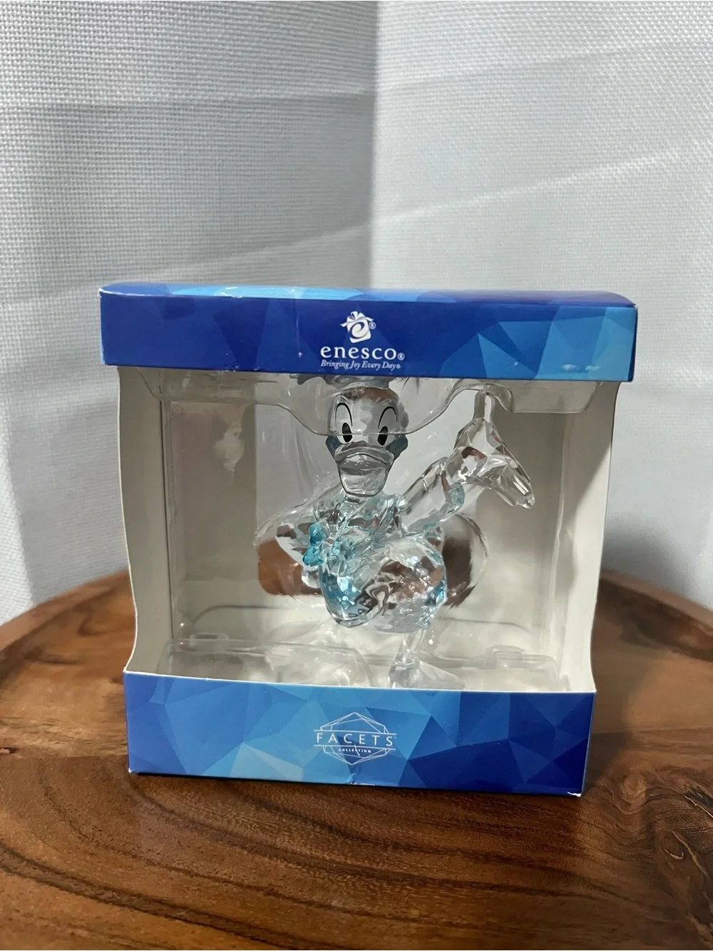 Disney Showcase Facets Donald Duck Figurine NEW